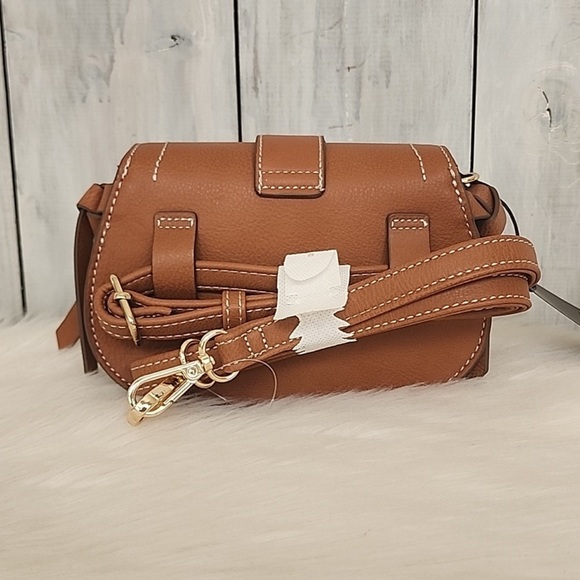 Rachel Zoe NWT Vegan bag. MSRP$85 Perfect gift! - Picture 7 of 10